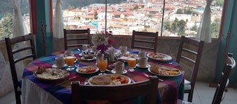 Hotel and Restaurant Los Arcos