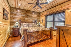 4 bedrooms, free WiFi, bed sheets