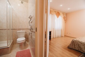 Superior Double or Twin Room | Bathroom | Shower, hair dryer, towels, soap