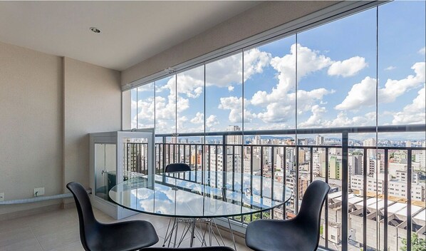 Estudio clásico | Balcón