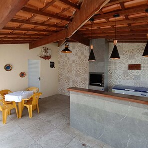 Interior - Beautiful 3 bedroom house with private pool in a gated community close to the beach (Jacuípe)