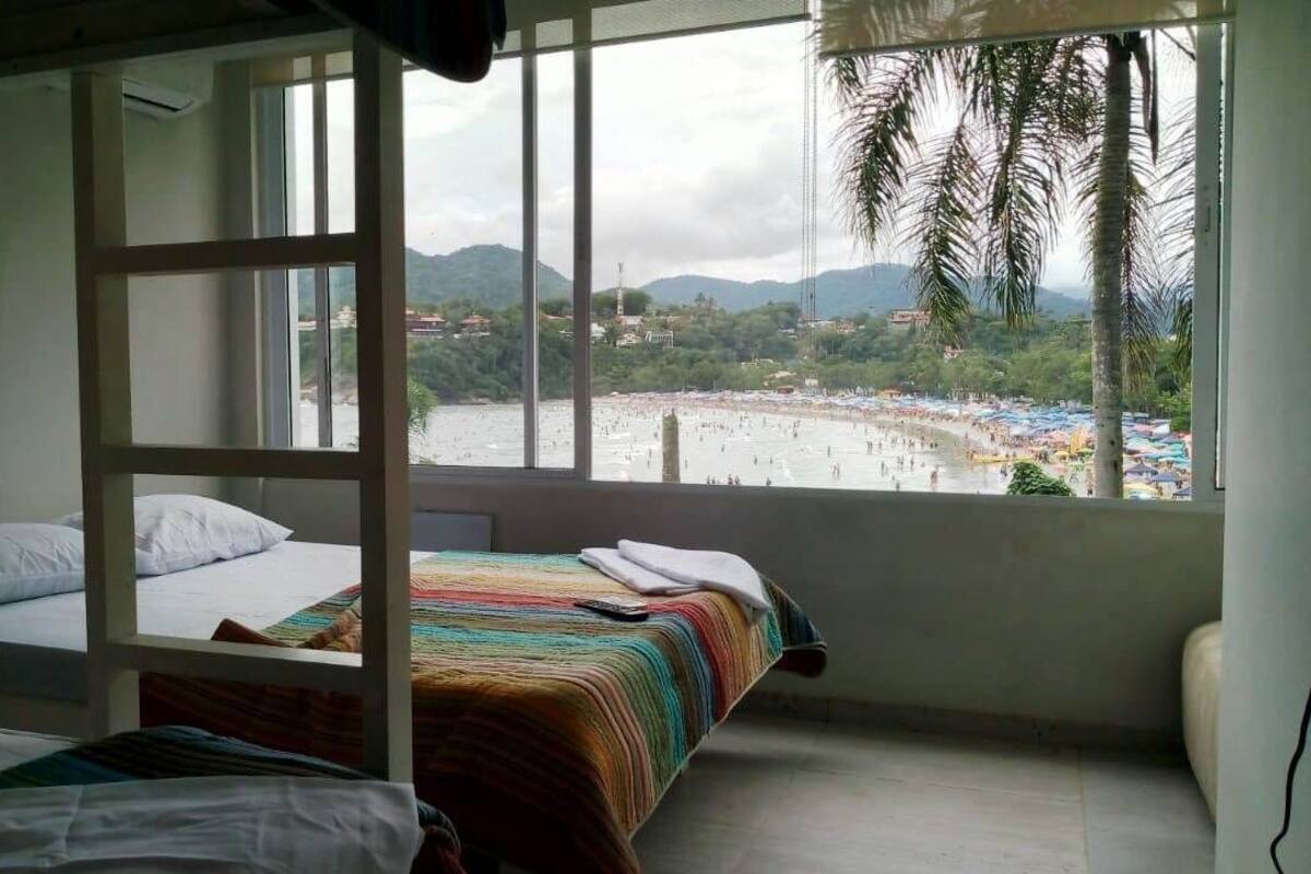 Standard Suite, Multiple Beds, Sea View