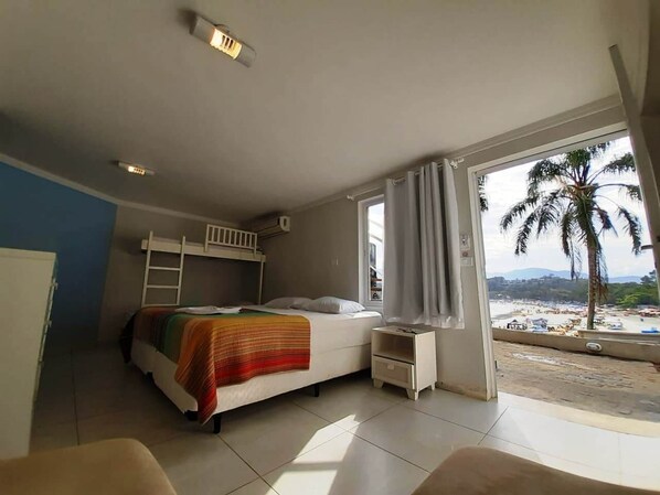 Grand Suite, Multiple Beds, Sea View