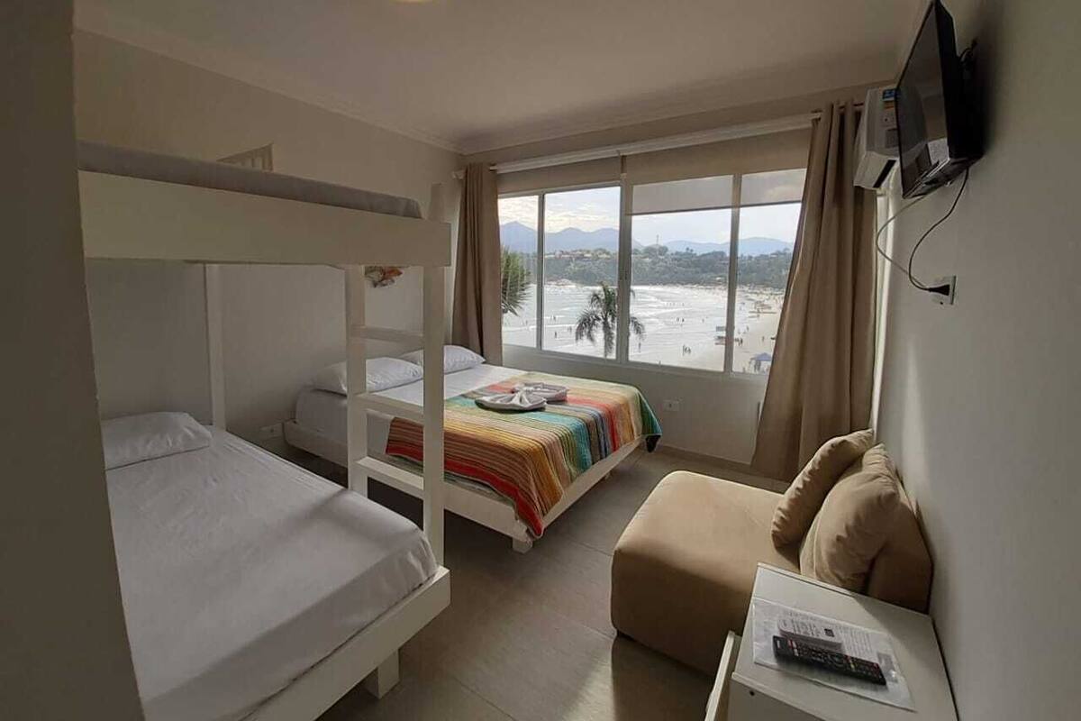 Standard Suite, Multiple Beds, Sea View | Bed sheets