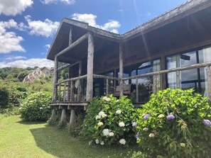 Cabaña Alerce | Pimennysverhot, pääsy pyörätuolilla