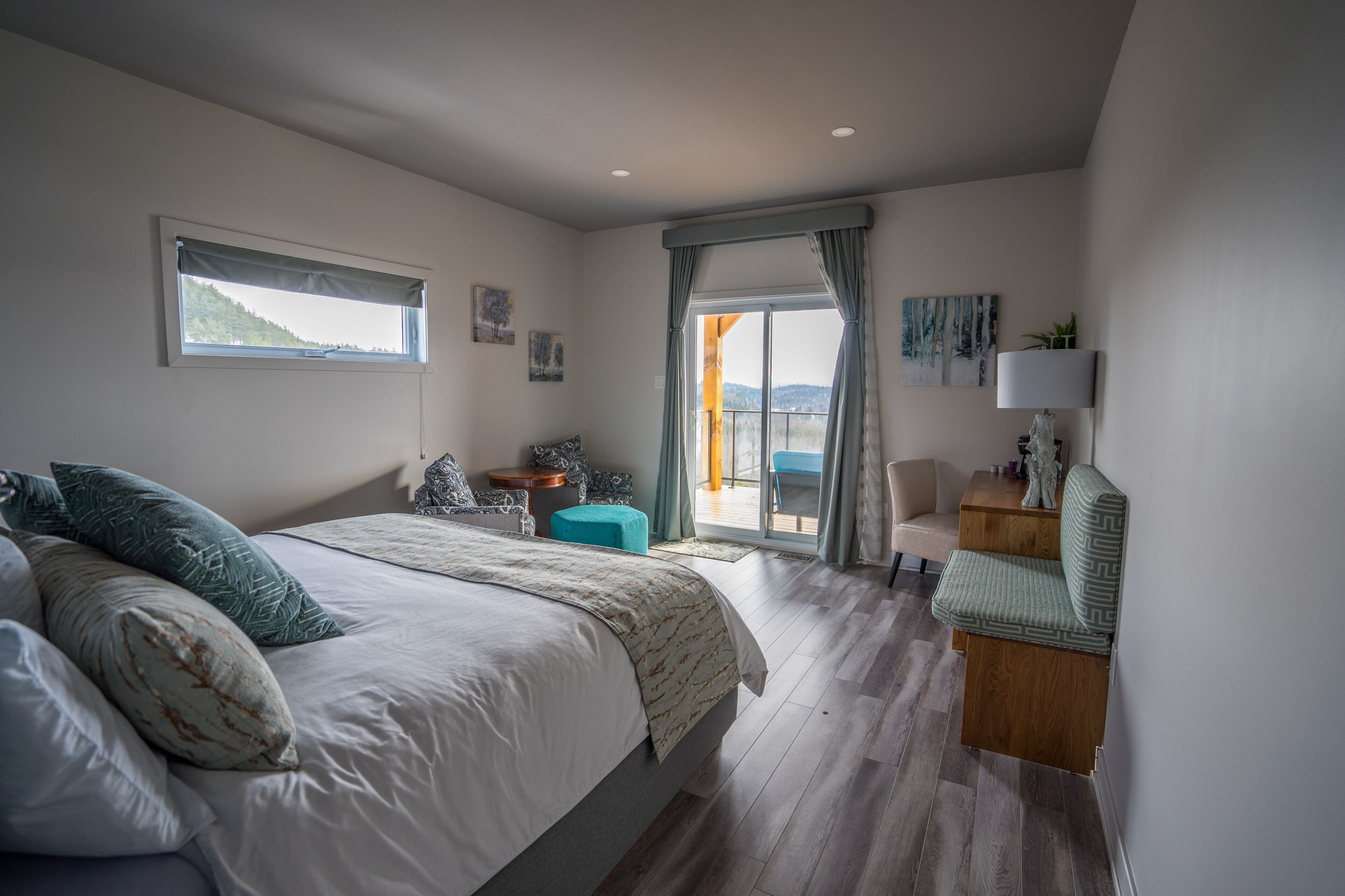 Individually decorated, individually furnished, desk, laptop workspace