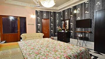 Yhden hengen deluxe-huone | Äänieristys, ilmainen Wi-Fi, pääsy pyörätuolilla