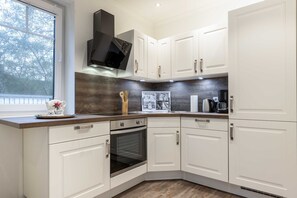 Kühlschrank, Ofen, Geschirrspüler