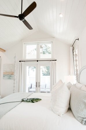 1 makuuhuone, silitysrauta/-lauta, ilmainen Wi-Fi, vuodevaatteet