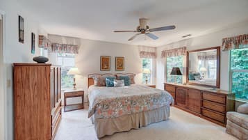 3 bedrooms, iron/ironing board, bed sheets