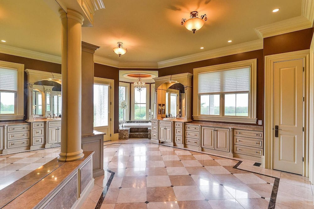 Wildflower Ranch Inn - Mackville, WI
