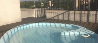 Cobertura com piscina privada churrasqueira