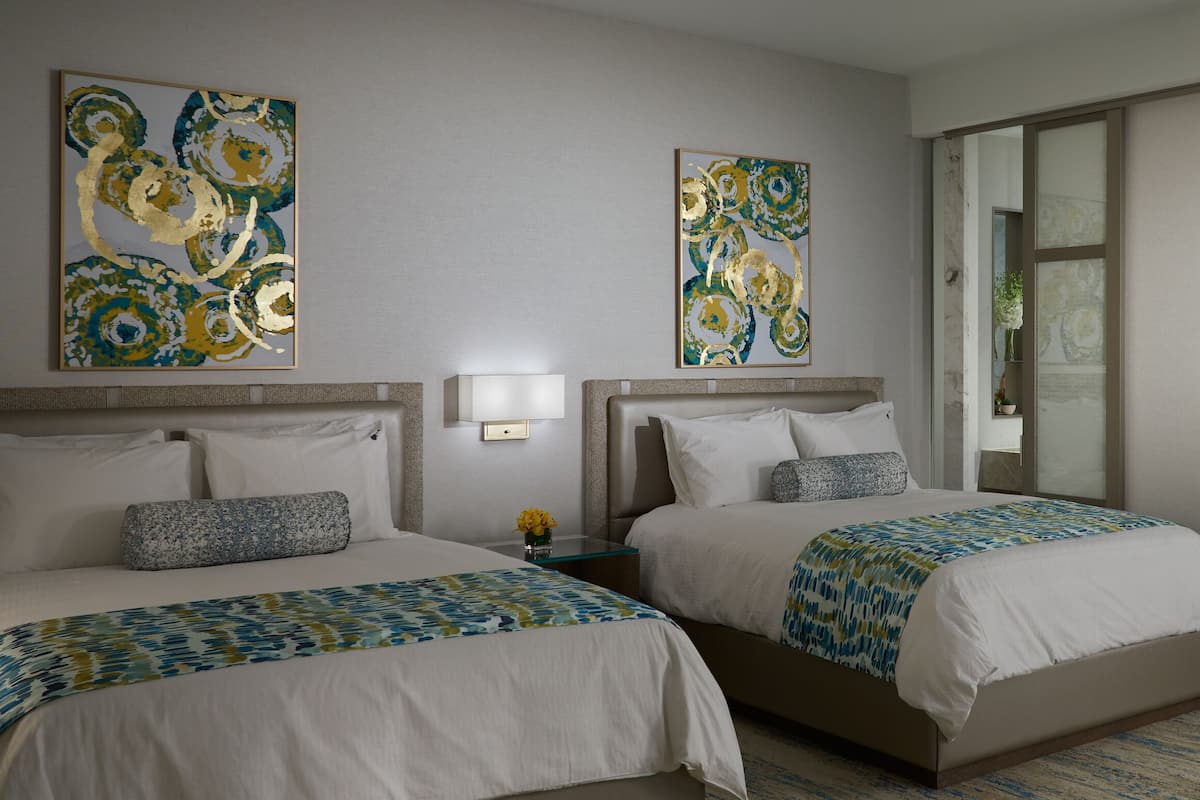 1 bedroom, premium bedding, in-room safe, desk
