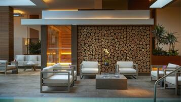 Couples treatment rooms, sauna, steam room, Turkish bath