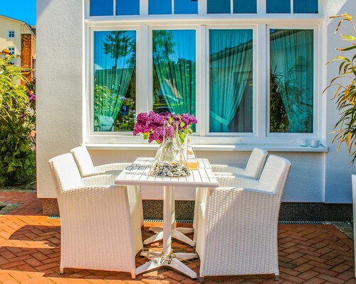 Apartment 08 top floor - Villa Meernixe - only 50 meters to the Baltic Sea beach