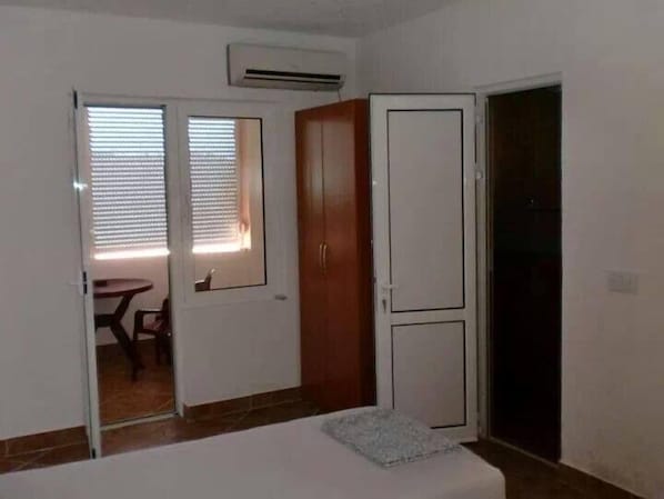 Apartment, 2 Twin Beds (3) | Free WiFi, bed sheets - Apartmani Music (Sutomore)