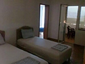 Apartment, 2 Single Beds (3) | Free WiFi, bed sheets - Apartmani Music (Sutomore)