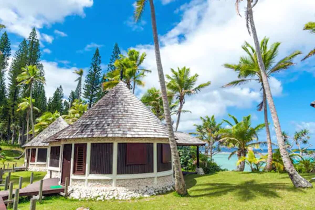 Bungalow, vista al mar | Caja de seguridad en la habitación, insonorización y wifi gratis