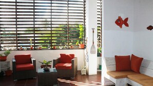 Ảnh chưa phân loại, 5 trong số 71 ảnh, nút