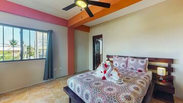 1 多间卧室、熨斗/熨衣板、上网接入、床单