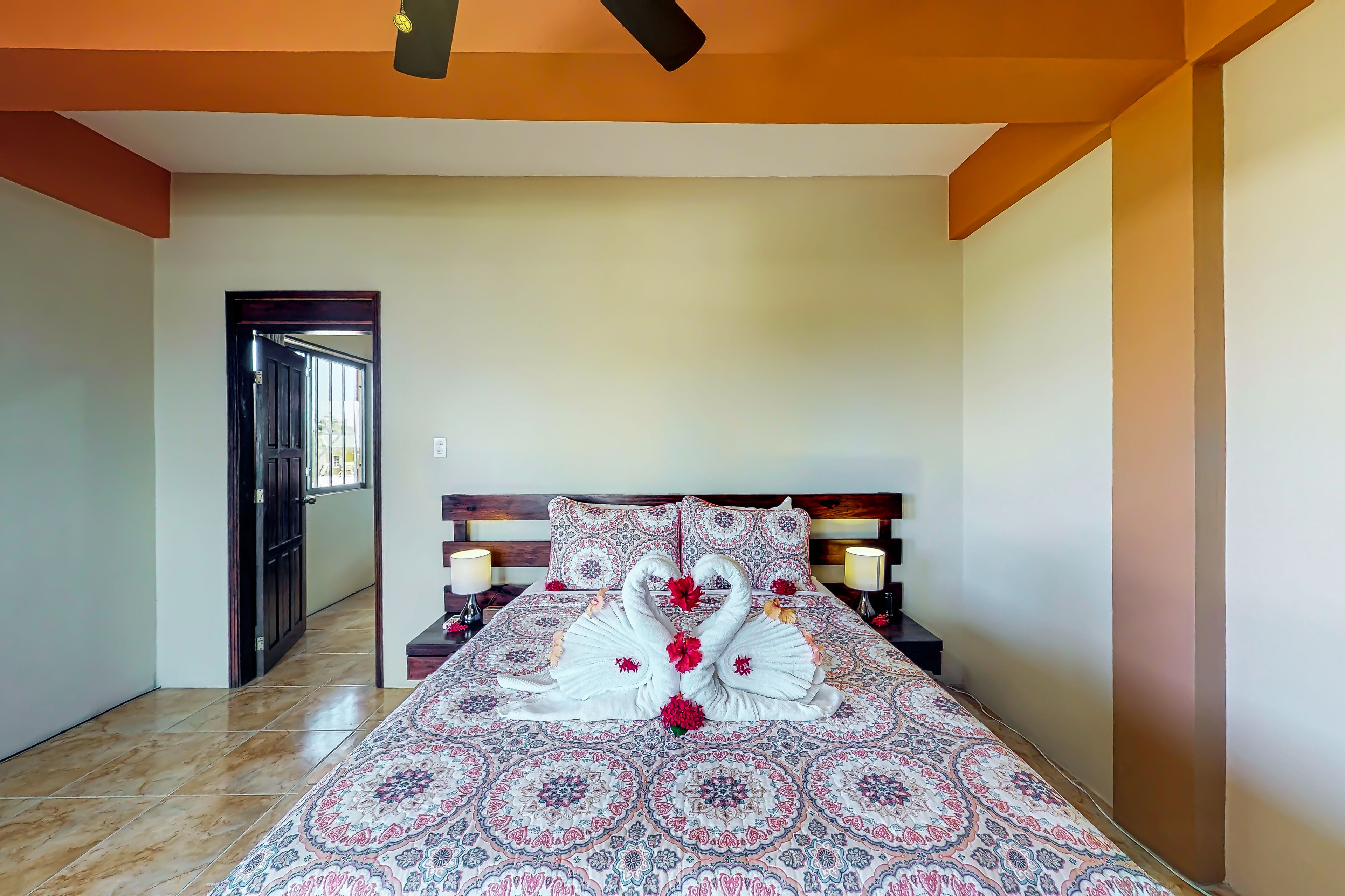 1 室のベッドルーム、アイロン / アイロン台、インターネット、ベッドシーツ