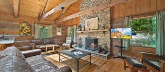 Natures Call - Creekside log cabin with hot tub and wood burning fireplace!