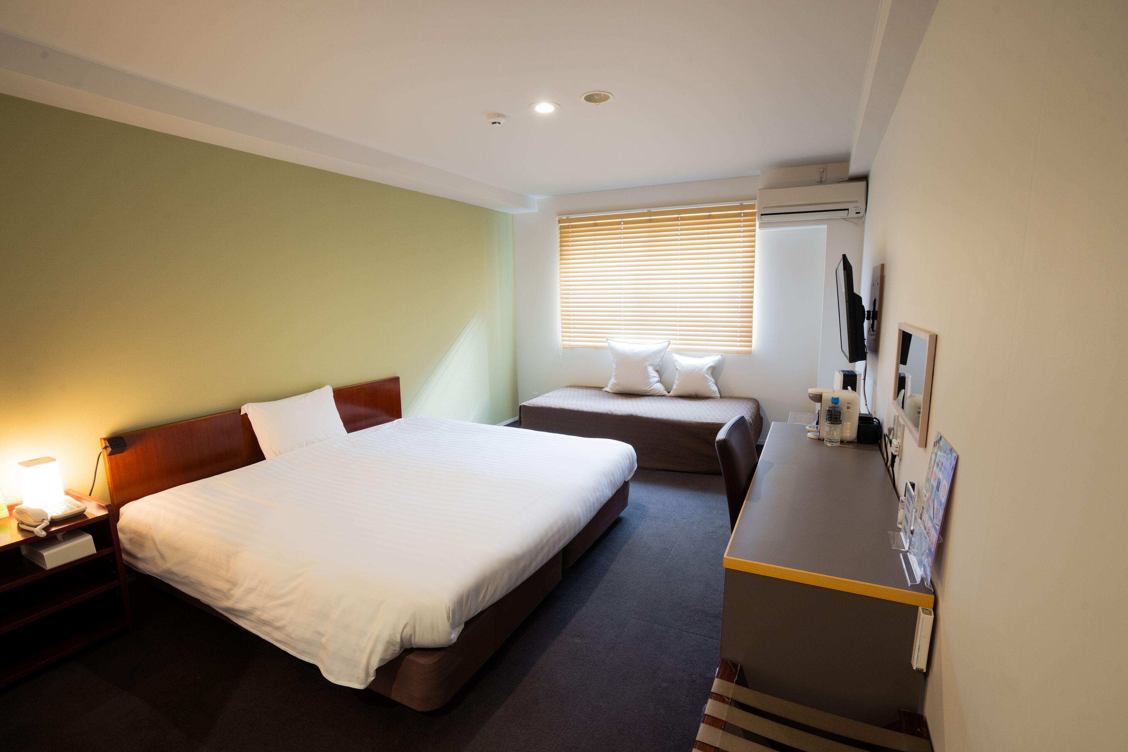 king room, non smoking | 1 bedroom, desk, free wifi, bed sheets