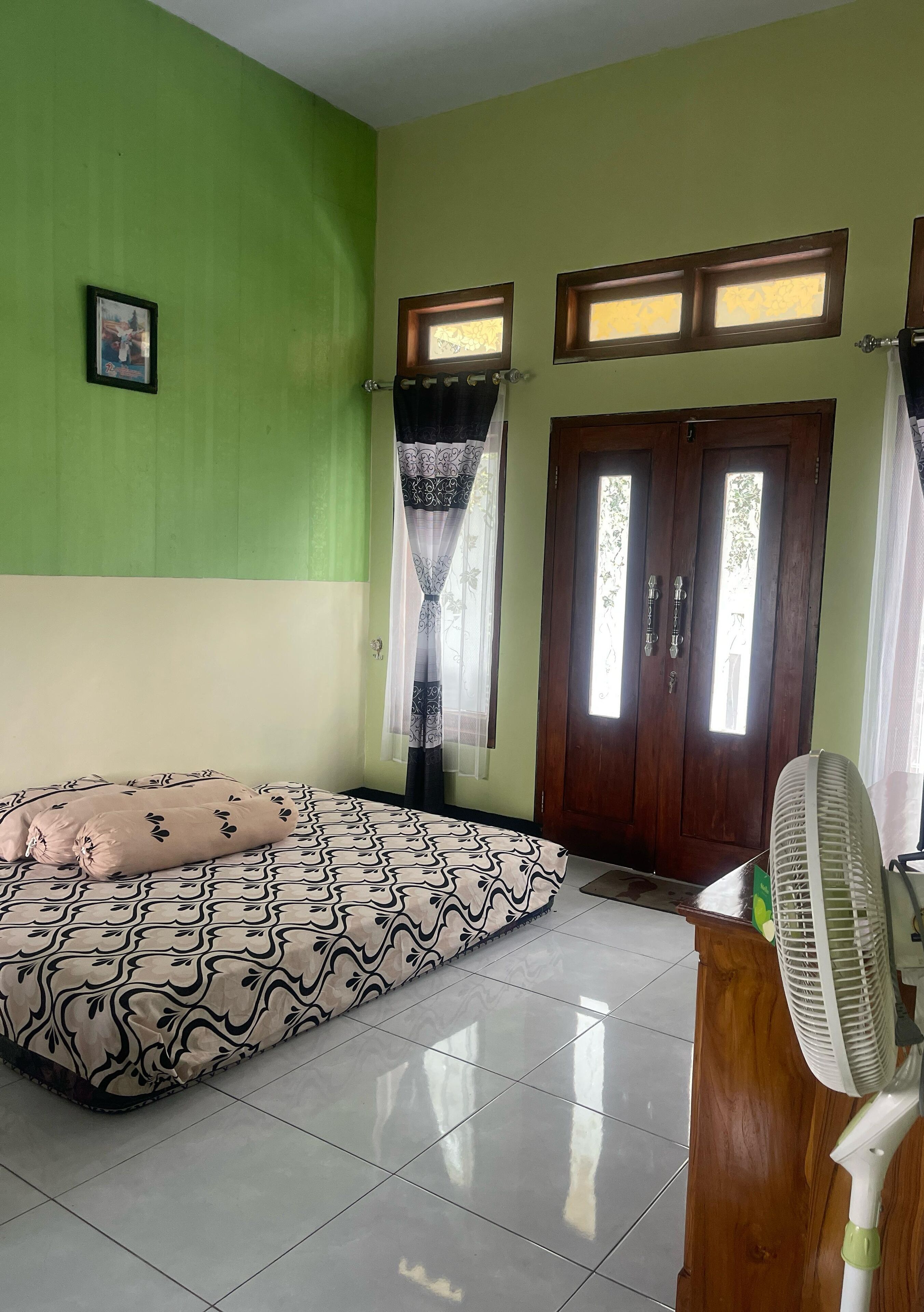 独立别墅, 2 间卧室 | 起居区 | 平板电视、DVD 播放器