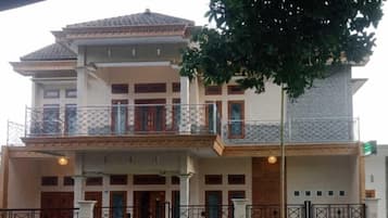 Facciata della struttura