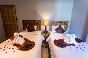 Deluxe Room (Room 4) - At Hostel Phangan (Ko Pha-ngan)