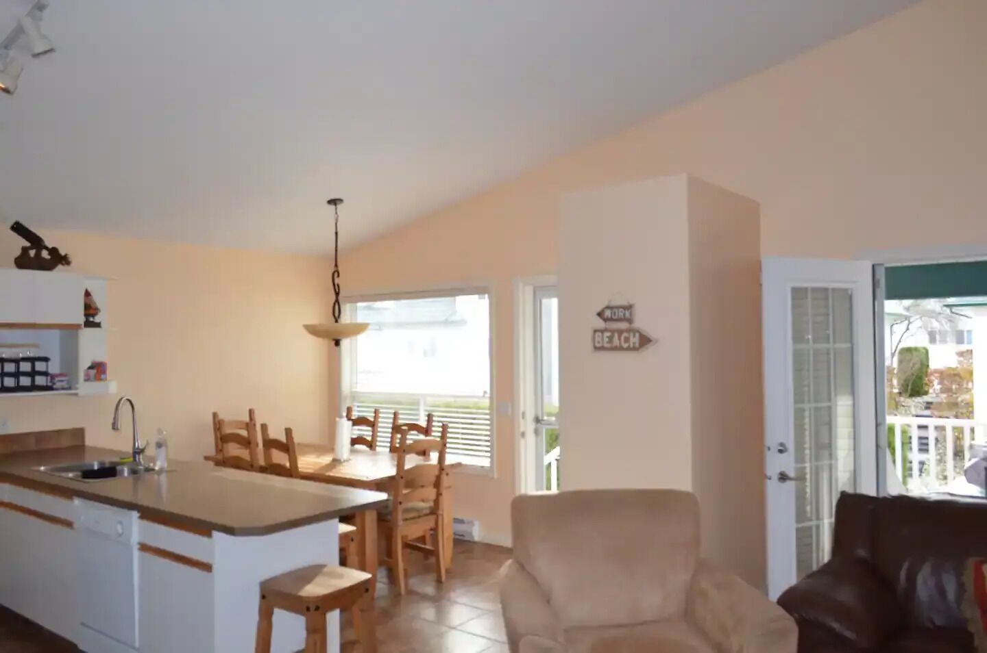 SHUSWAP SUN, SAND, SURF AND SLEDDING!!!