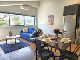 Apartment, 2 Bedrooms | In-room dining