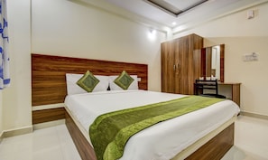Rollaway beds, free WiFi, bed sheets
