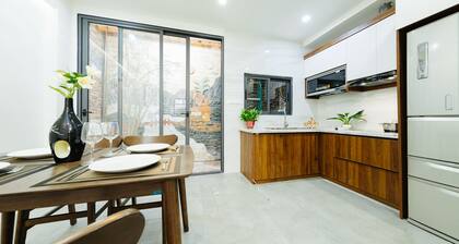 The Art - HiHome KMT Deluxe Studio Ba Dinh