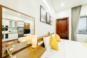 Lobby - The Art - HiHome KMT Deluxe Studio Ba Dinh (Hanoi)