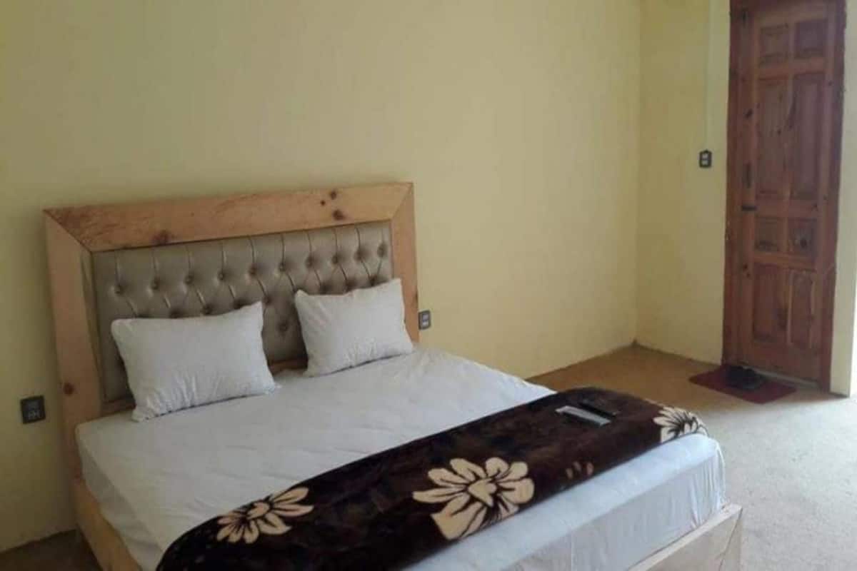 Triple Room | Bed sheets