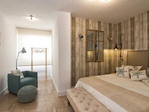 4 soverom, strykejern/-brett, wi-fi (inkludert) og sengetøy