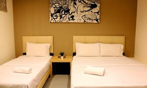 Soundproofing, free WiFi, bed sheets