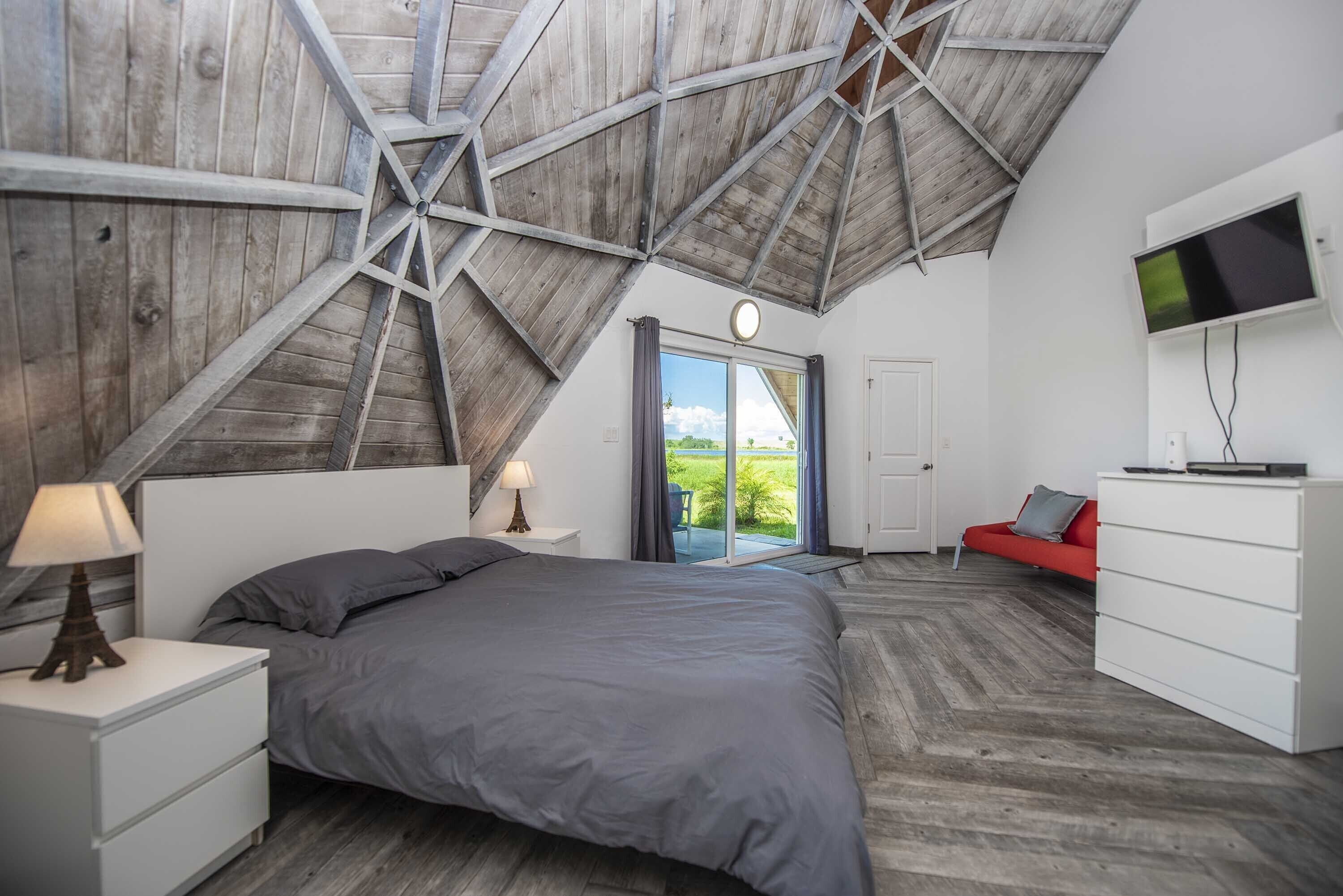 STUDIO 01 - Lake Sumner