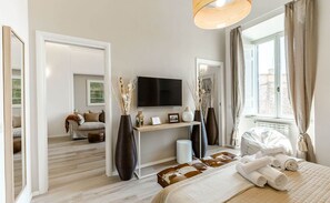 Apartment, 1 Bedroom (Spagna 4) | Free cribs/infant beds, travel crib, free WiFi, bed sheets - The Best in Rome Spagna (Rome)