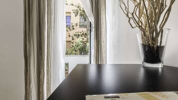 Apartment, 3 Bedrooms | Living area