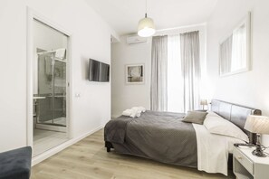 Apartment, 3 Schlafzimmer | 3 Schlafzimmer, Reisekinderbett, kostenloses WLAN, Bettwäsche