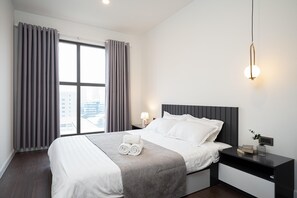 2 bedrooms