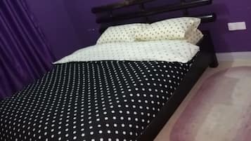 Apartment | 2 bedrooms, laptop workspace, free WiFi, bed sheets