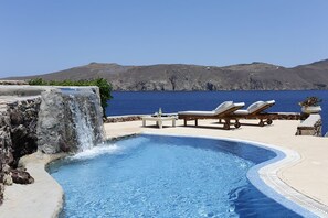 Deluxe Suite (Plus) | Private pool