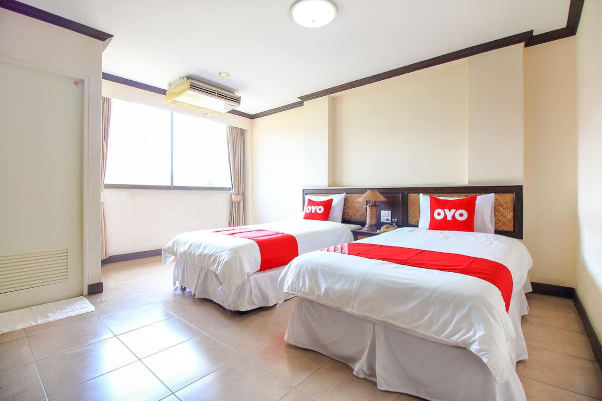Superior Twin Room | 1 bedroom, desk, free WiFi, bed sheets
