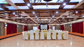 Property grounds - Treasure Island Resort (Mawal)