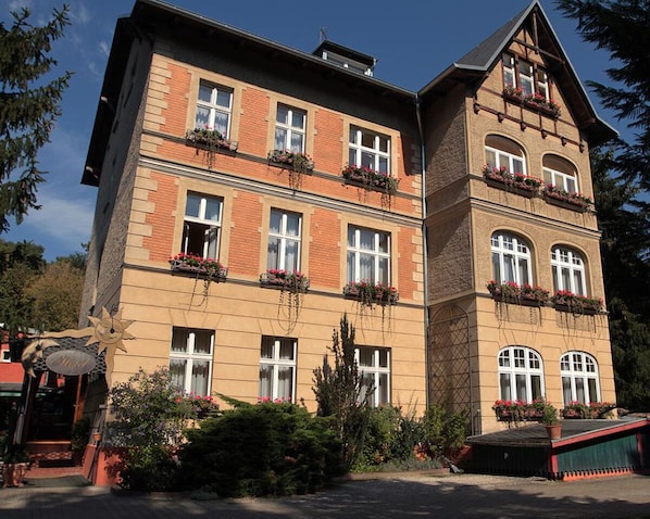 Front of property - Anno 1900 Hotel Babelsberg (Potsdam)