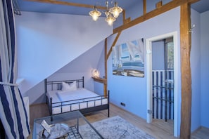 Basic Single Room, 1 Twin Bed, Shared Bathroom | Hypo-allergenic bedding, free WiFi, bed sheets - Anno 1900 Hotel Babelsberg (Potsdam)