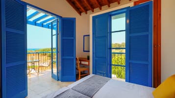 Executive Villa, 3 Bedrooms, Private Pool, Beachfront | 3 bedrooms, laptop workspace, free WiFi